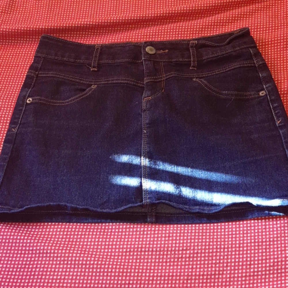 5/$20 Size 26 Bluenotes Jean Skirt
